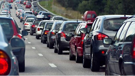 Al via i rientri al Nord, traffico intenso sulle autostrade per il controesodo post feste natalizie