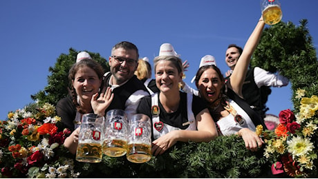 Germania: al via a Monaco l'Oktoberfest, massima allerta per la sicurezza