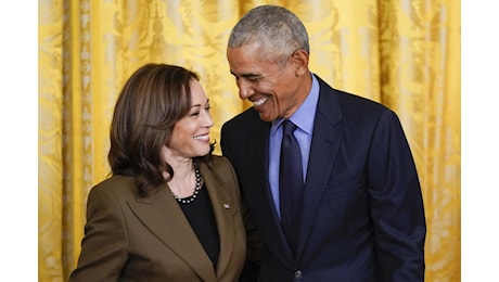 Barack Obama e Michelle in campo per Kamala Harris: “Ha la forza che questo momento critico richiede”