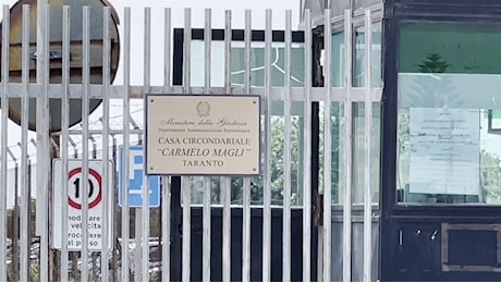 Taranto, detenuto aggredisce ispettore in carcere