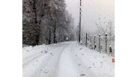 Meteo nelle festività di Natale: freddo in arrivo con pioggia, neve, vento forte e mareggiate