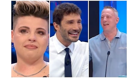 Camilla vince e piange ad Affari tuoi, poi Osvaldo giura vendetta a Stefano De Martino: Questa me la paghi