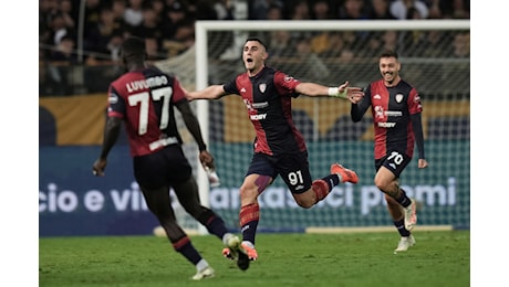 Parma-Cagliari 2-3, Piccoli regala la prima vittoria ai sardi