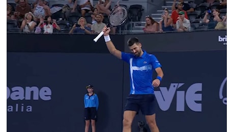 Djokovic fa 20-0, prima volta nella storia: male Arnaldi, Mpetschi continua la sua cavalcata