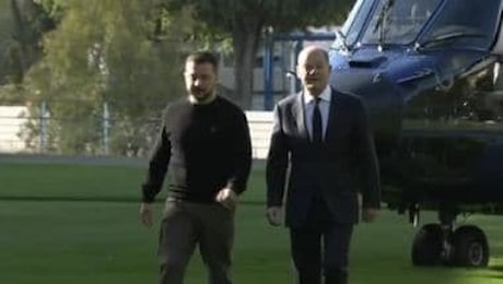 Zelensky arriva anche a Berlino per chiedere più armi a Scholz