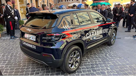 Come fanno i Carabinieri a ricaricare le nuove Jeep elettriche