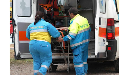 Operaio investito da un carrello elevatore: morto sul lavoro