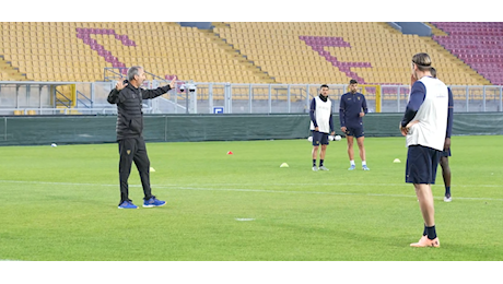 Lecce, primo allenamento per Giampaolo