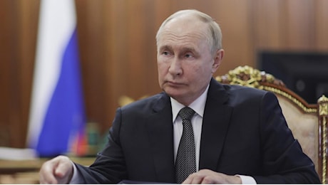 Putin firma la nuova dottrina nucleare: cosa significa e cosa minaccia