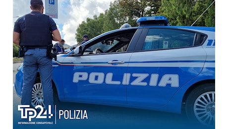 Partorisce in strada a Palermo, la Polizia salva mamma e figlio