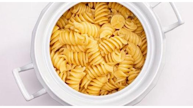 Pasta del Conclave: misteri e ricetta del piatto povero da regime di clausura nato (forse) per accelerare l’elezione del Pontefice - Corriere della Sera Pasta del Conclave: misteri e ricetta del piatto povero da regime di clausura nato (forse) per accelerare l’elezione del Pontefice - Corriere della Sera
