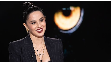 Paola Iezzi: «Mi sento un gay nel corpo di una donna, mi piacciono quelle intelligenti e un po' maschili. Ma l'altra cosa mi piace di più!»