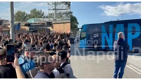 Ultras Napoli scatenati a Empoli: festa e cori dopo la vittoria al Castellani | VIDEO