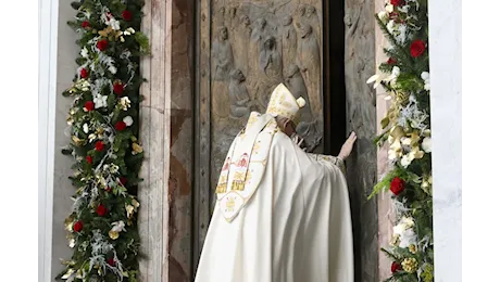 Giubileo 2025: aperta anche la Porta Santa della Basilica di San Paolo fuori le Mura