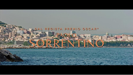 Il lungomare di Napoli, le voci di Sandrelli e Cocciante: ecco le prime immagini di Parthenope, il nuovo film di Sorrentino