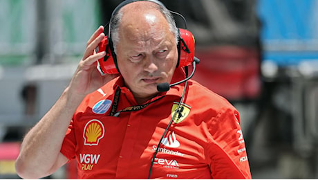 Ferrari lenta, avversari tosti e piloti litigiosi: quante spine per Vasseur dopo la Spagna
