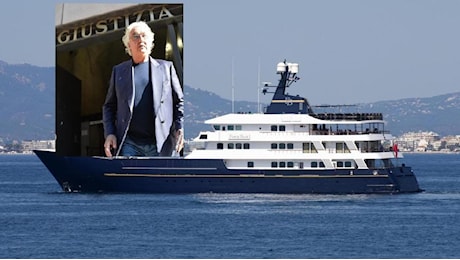 Briatore, causa da 13 milioni di risarcimento ai giudici: “Il mio yacht svenduto a un prezzo vile”