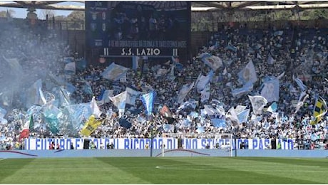 Lazio, gli Ultras Lazio lanciano l'appello: Tutti a Como con la sciarpa!