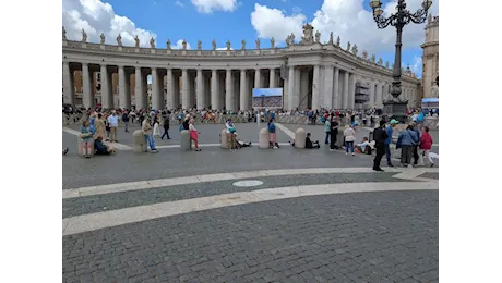 San Pietro, una piazza in attesa