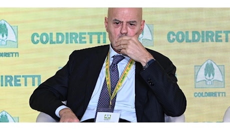 Eni sbanda in Borsa e poi riduce il calo all'1,3%