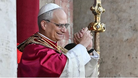 Papa, un cardinale rivela: Al Conclave Prevost ha avuto molto più di 100 voti | Lui: Raccogliamo eredità e riprendiamo il cammino di Francesco