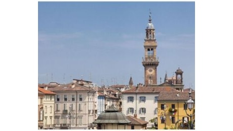 La Torre Civica si illumina per la Giornata Internazionale della Dislessia