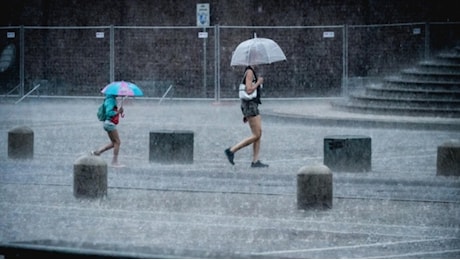 Meteo in Piemonte, è allerta pioggia a Biella, Verbania, Aosta e Torino. Sulle Alpi attesa molta neve