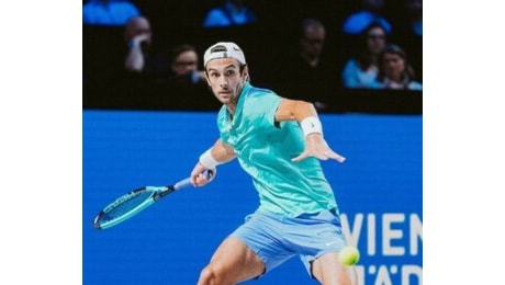 Lorenzo Musetti eliminato da Struff al Master 1000 di Parigi