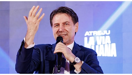 Giuseppe Conte ad Atreju: «Il Pd? Non saremo junior partner di nessuno. Io mi sento avvocato del popolo»