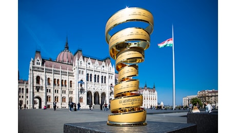 Giro d’Italia, sarà la 14ª partenza dall’estero: la prima volta nel ’65 da San Marino