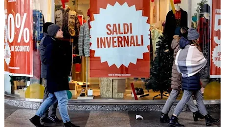 Al via saldi invernali, parcheggi gratis e tutte le regole per lo shopping