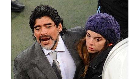 Dalma Maradona: «Non posso vedere il Napoli nello stadio intitolato a mio padre, mi è stato vietato»