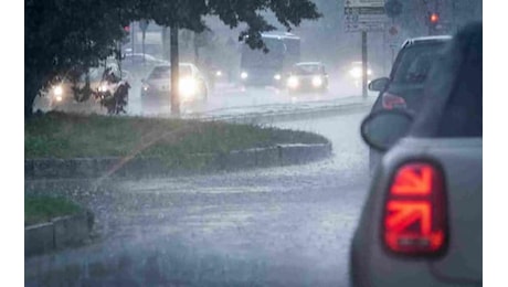 Meteo, dopo il weekend torna il maltempo con temporali e vento forte: ecco dove e quando