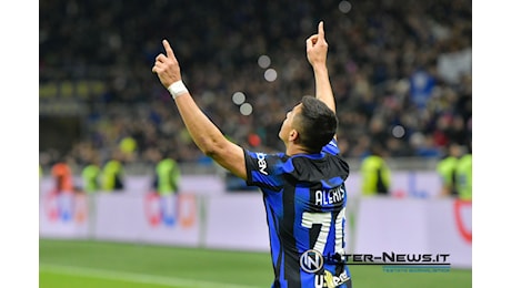 FOTO – Sanchez non dimentica l’Inter. Una presenza in cantina
