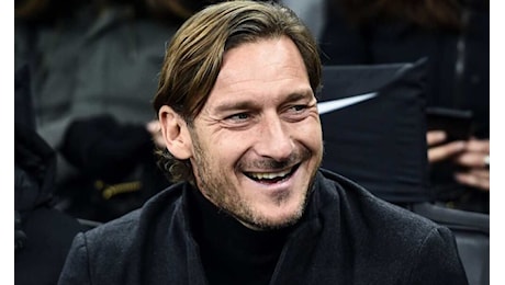 Totti rivela: «Da piccolo mi volevano sia la Roma che la Lazio. Non so cosa sarebbe successo se...»