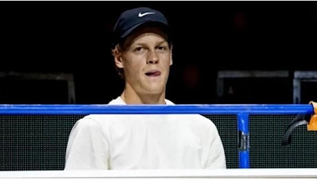 Jannik Sinner si prepara al ritorno: allenamenti a Montecarlo in vista degli Internazionali di Roma