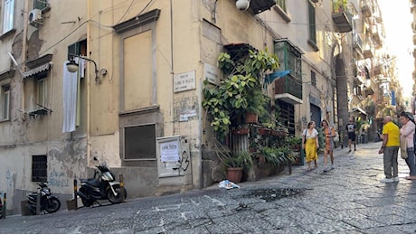 Napoli, è morta Chiara Jaconis, la turista colpita alla testa da un oggetto caduto da un palazzo