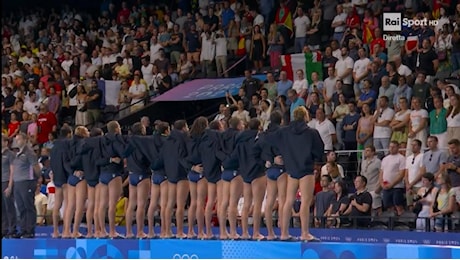 Squalifica del Settebello, le motivazioni del tribunale del nuoto: «Abusi verbali a un'arbitra e telefono sottratto a una giudice»