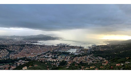 Allerta meteo, ordinanza del sindaco: sabato stop attività didattica in presenza in tutte le scuole