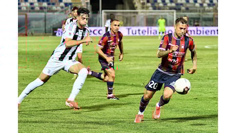 Crotone-Juventus NG 0-0: i pitagorici eliminano i bianconeri e si qualificano al primo turno nazionale dei play off · LaC News24