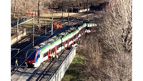 TILO esce dai binari a Sigirino, ingenti danni