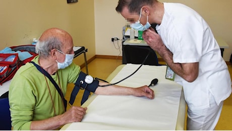 Sanità, la protesta cresce: Guardia medica ridotta e senza dottore di famiglia