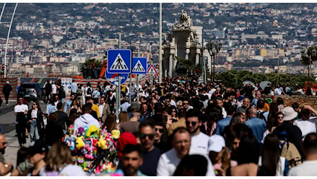 Turisti a Napoli, 170mila presenze in città: anche effetto Gaetano Pesce