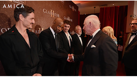 Re Carlo divo con Paul Mescal e Pedro Pascal sul red carpet de “Il Gladiatore II”