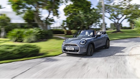 Nuova Mini Cabrio, un'evoluzione ragionata: caratteristiche e prezzi