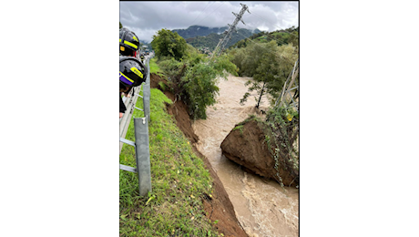 NEMBRO – Tralicci dell’alta tensione cedono per la piena del Serio