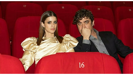 Riccardo Scamarcio, la mamma Irene Petrafesa: «Con Benedetta Porcaroli sono finalmente felici. E' stato amore a prima vista»