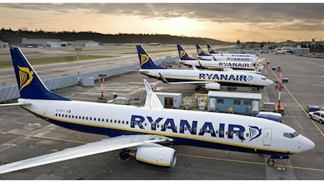 Ryanair, 4 incidenti in 10 giorni: guasti, incendi e spie anomale. Cosa succede agli aerei della compagnia?