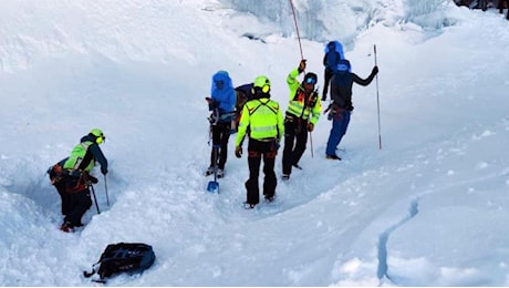 Due dispersi sul Gran Sasso, scattano le ricerche: uno è ferito