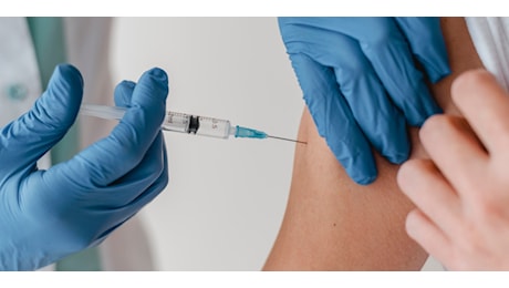 Vaccinazioni antinfluenzali, in Lombardia già 31mila dosi